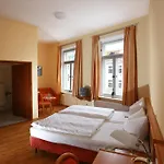 Restaurant & Hotel 3*